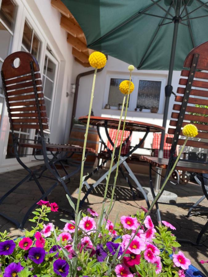 Wein Und Gastehaus Huls Hotel Kröv Buitenkant foto